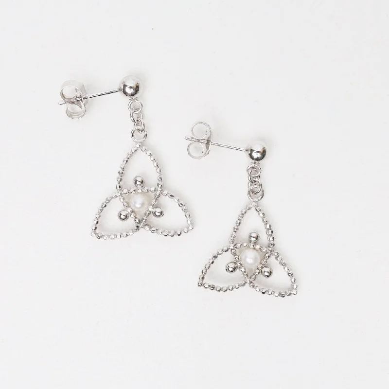 Sterling Lace Tri-foil with Pearl Earrings