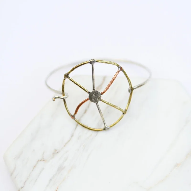 Mixed-Metal Wire Pinwheel Clasp Bracelet