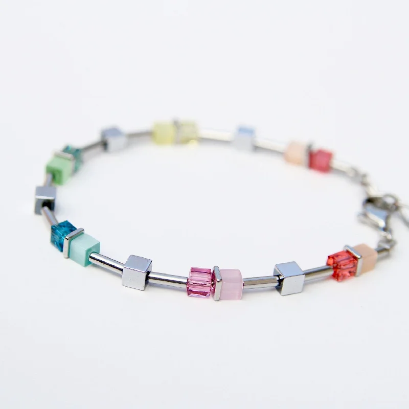 Pastel Cat's Eye Cube Bracelet