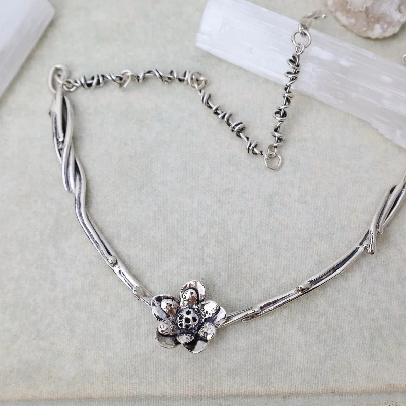 Small Lotus Vine Necklace