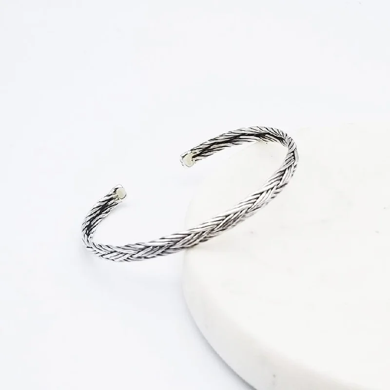 FINE BRAIDED CUFF