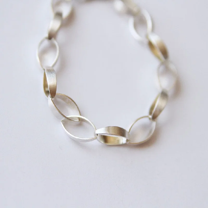 Teardrop Link Bracelet