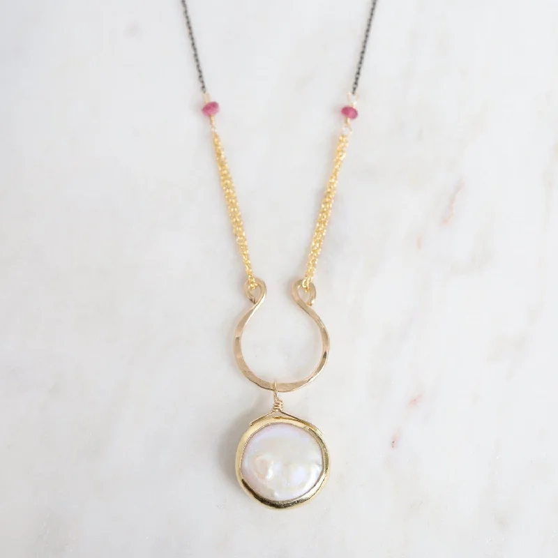 Iridescence Necklace